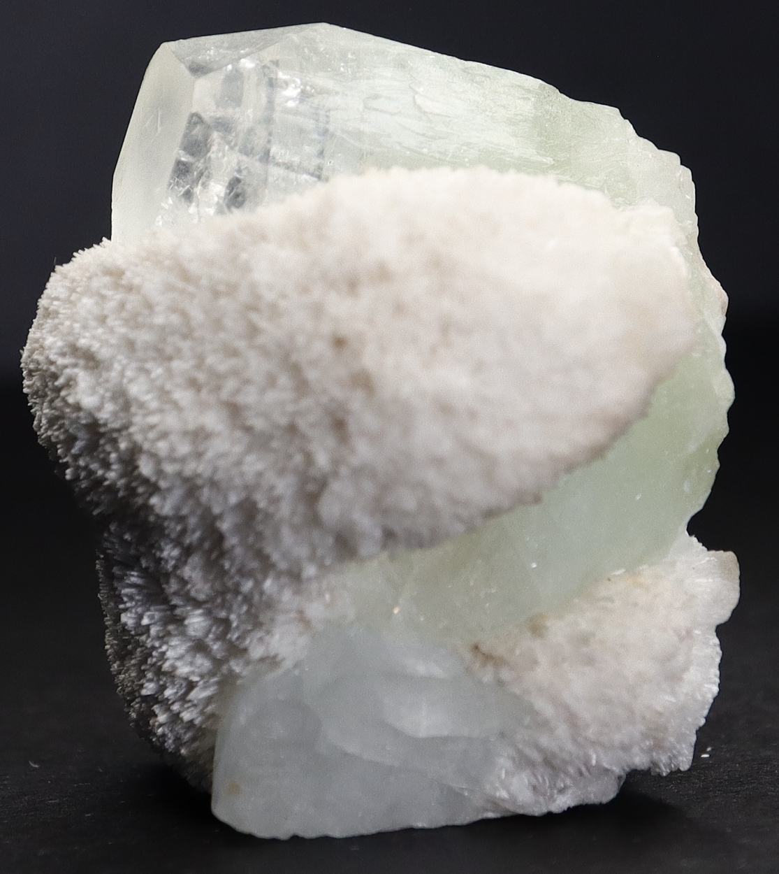 Mordenite & Apophyllite