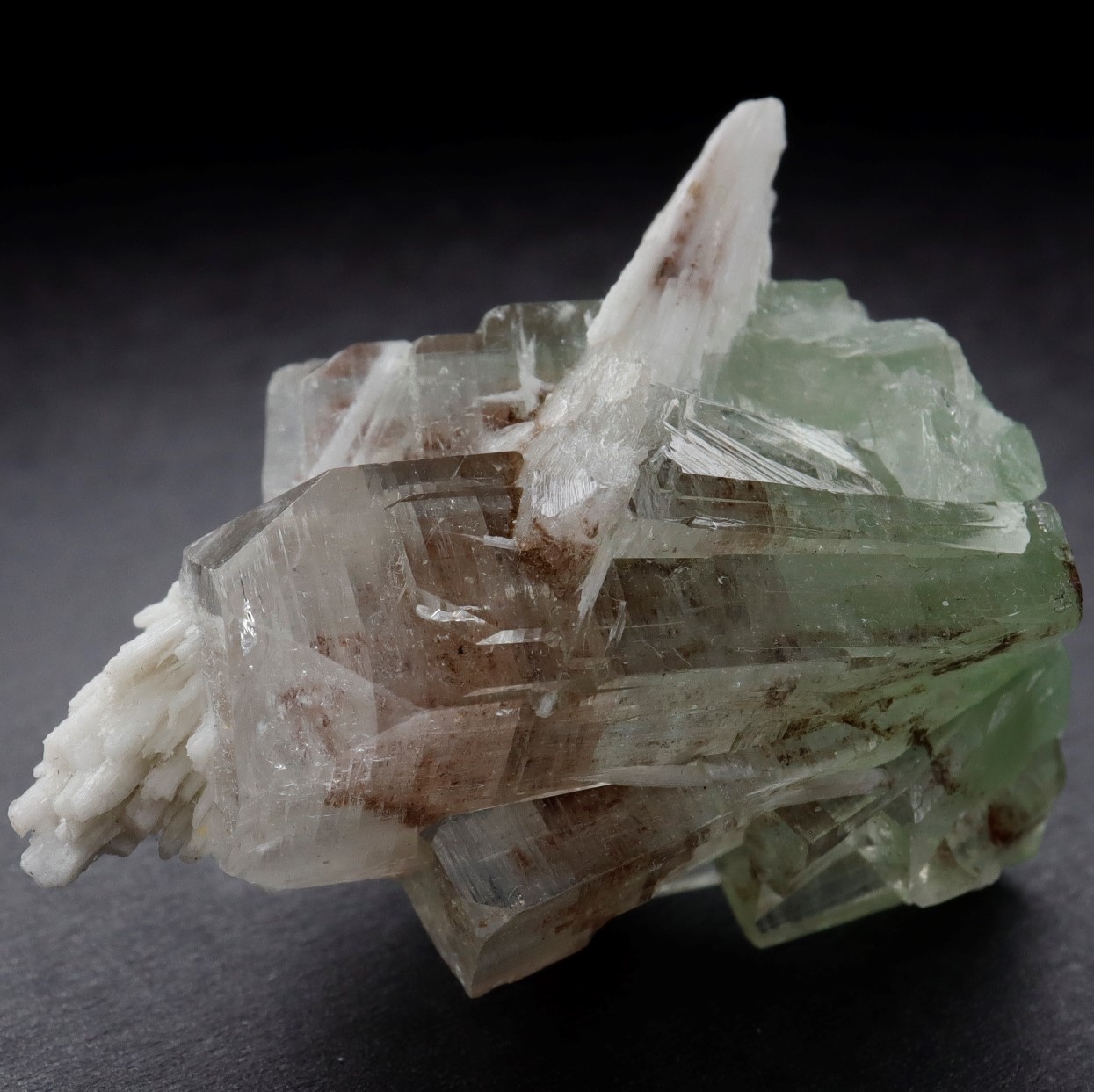 Mesolite With Apophyllite