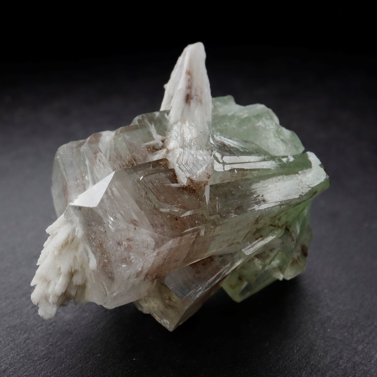 Mesolite With Apophyllite