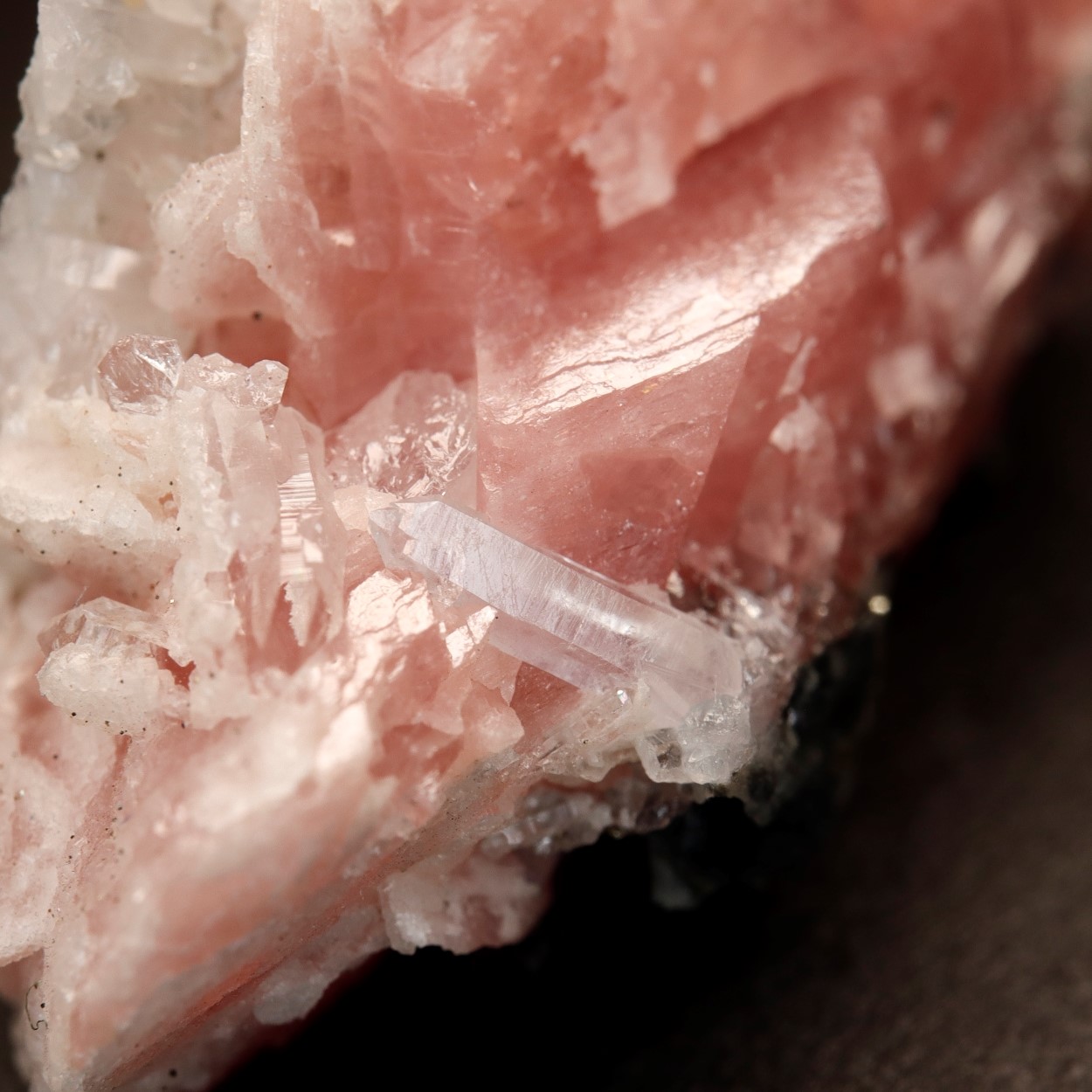 Rhodochrosite Pyrite Fluorite & Quartz