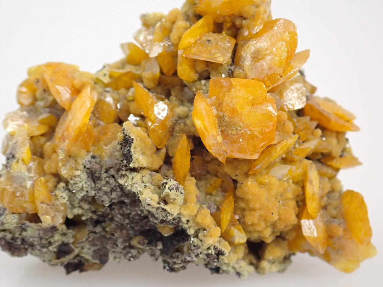 Wulfenite & Mimetite