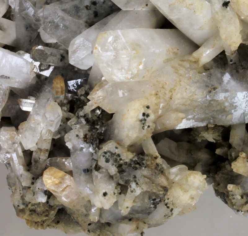 Quartz & Clinochlore