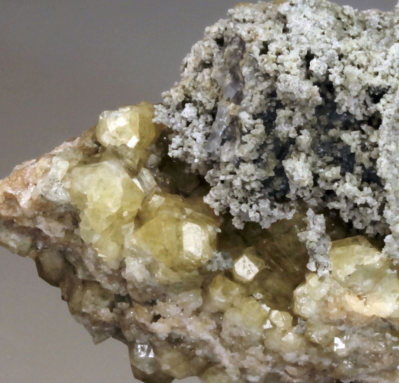 Grossular Diopside & Calcite