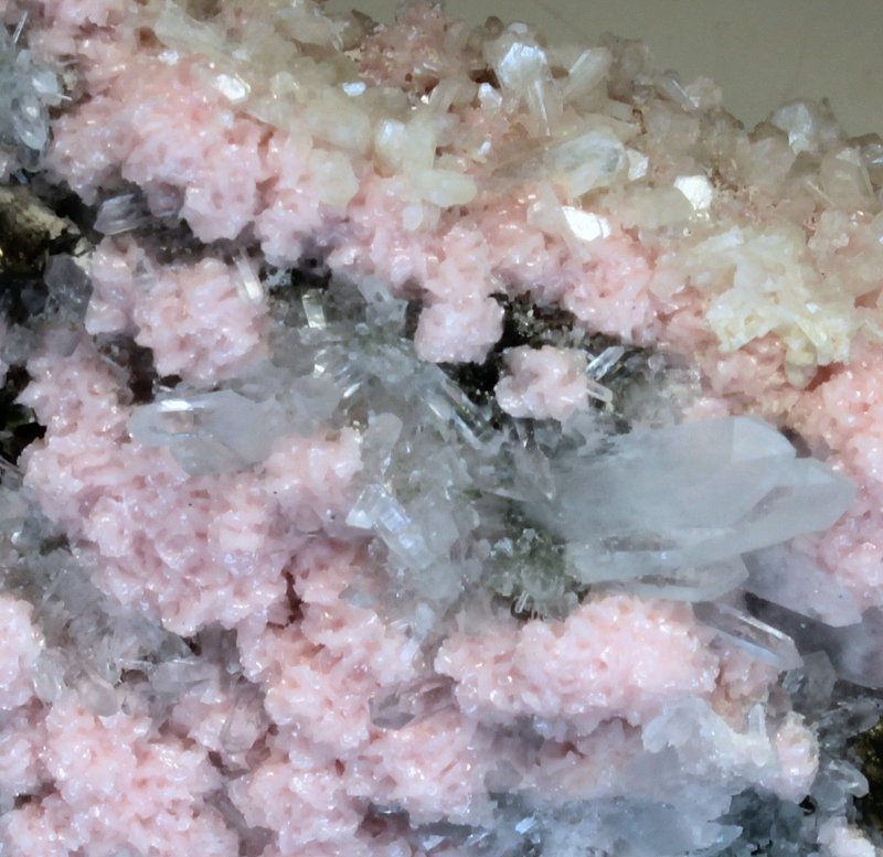 Rhodochrosite Stilbite Chalcopyrite & Quartz