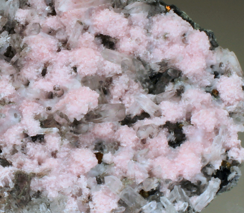 Rhodochrosite Quartz & Chalcopyrite