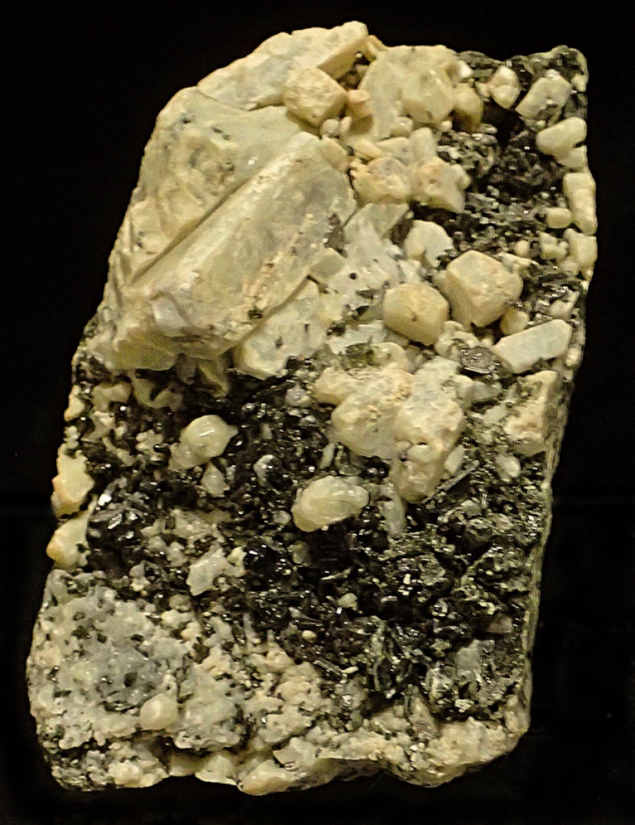 Scapolite Diopside & Graphite