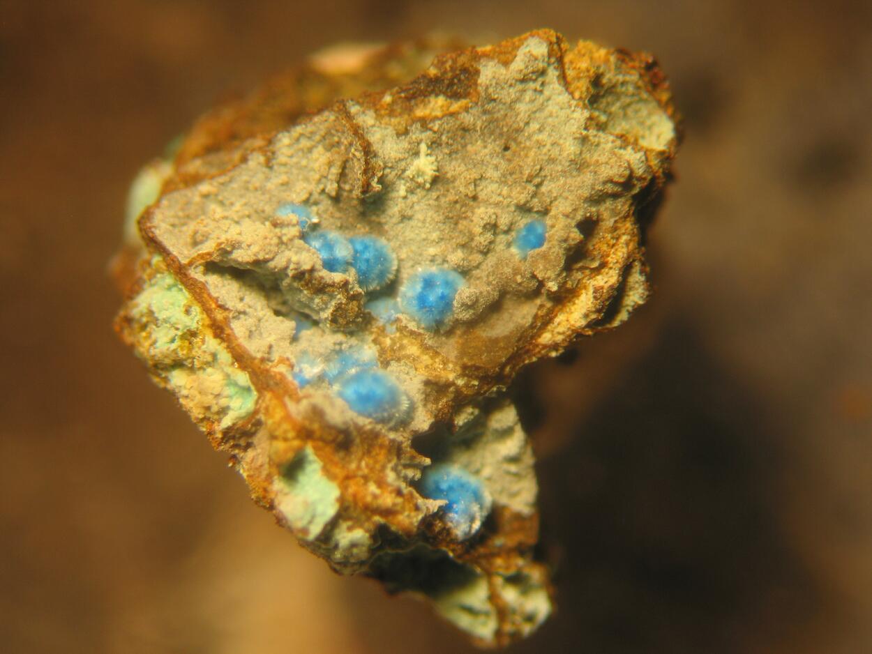 Cyanotrichite