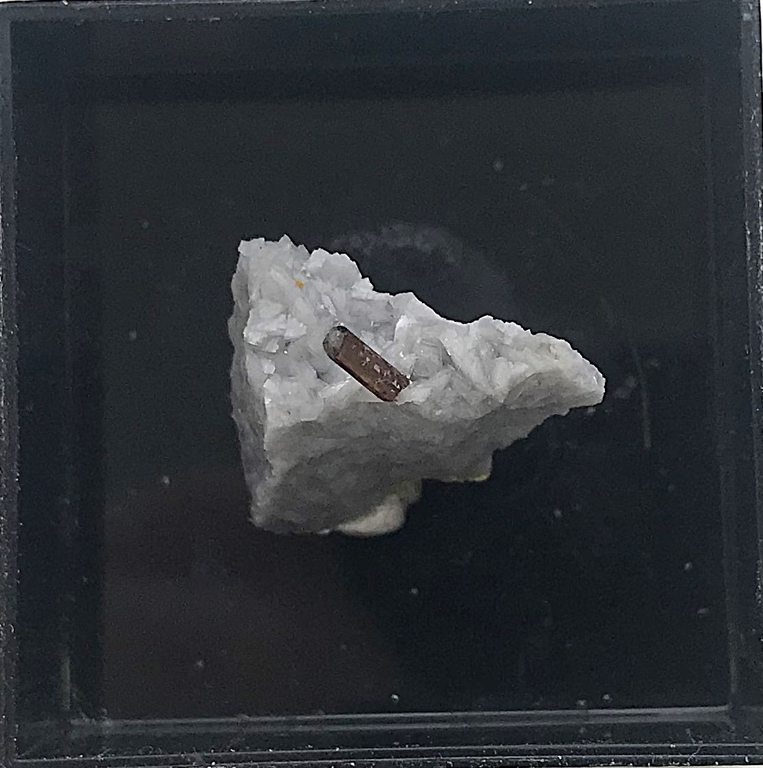Allanite-(Ce)