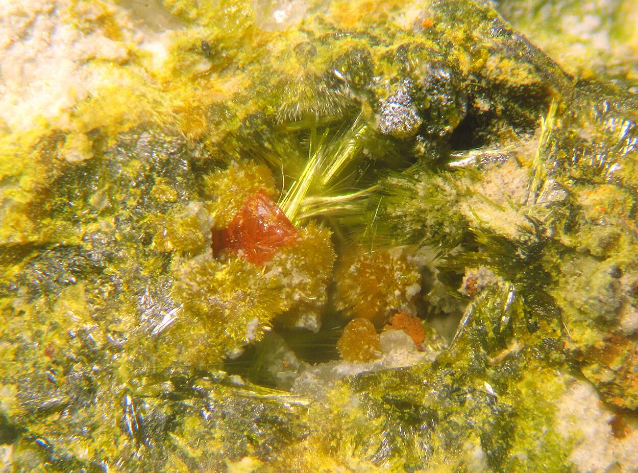 Pyromorphite Crocoite & Mimetite
