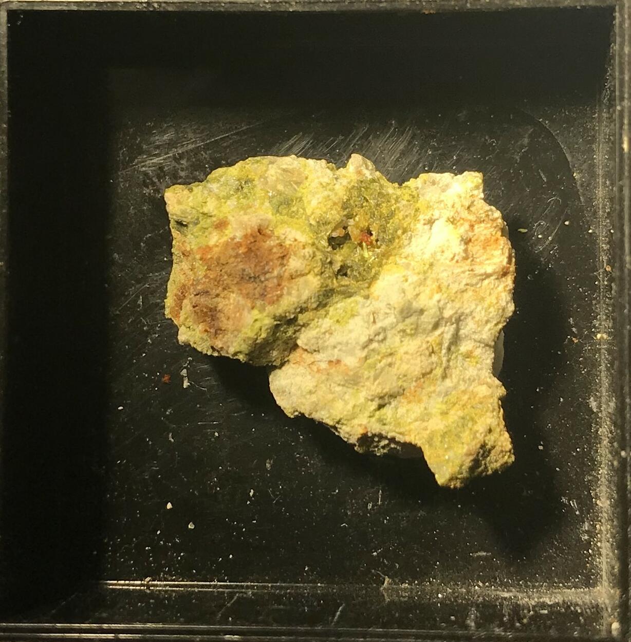 Pyromorphite Crocoite & Mimetite