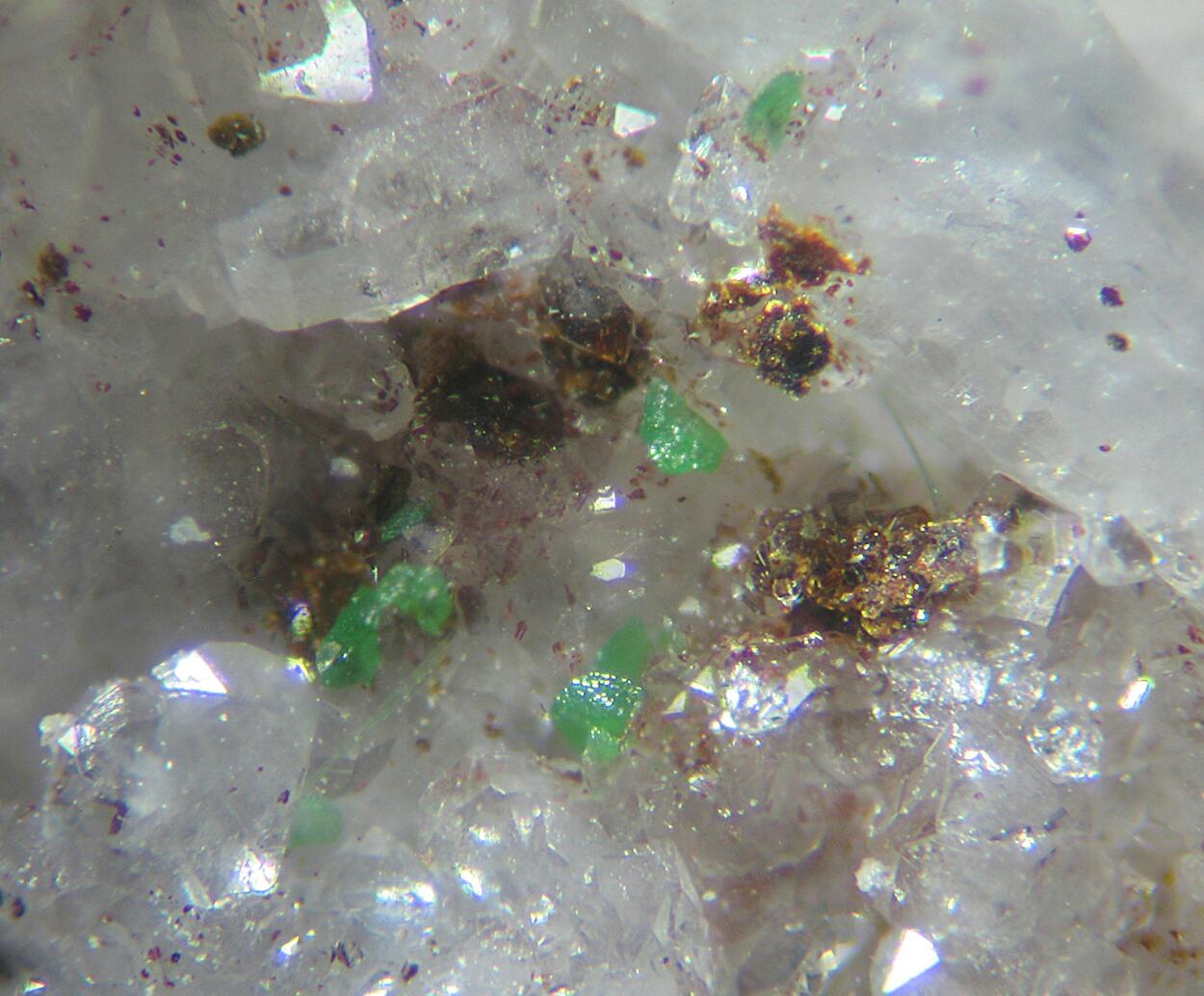 Agardite-(Ce)