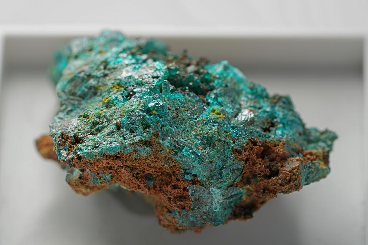Conichalcite Dioptase & Fornacite
