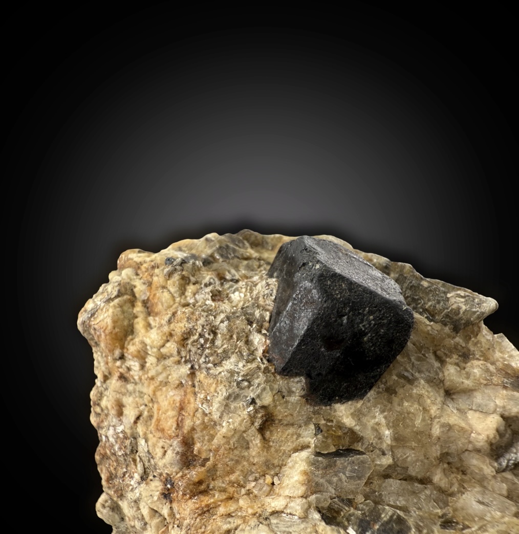 Lithiophilite With Mica & Feldspar