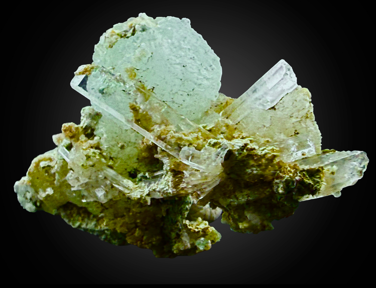 Hydromagnesite With Brucite