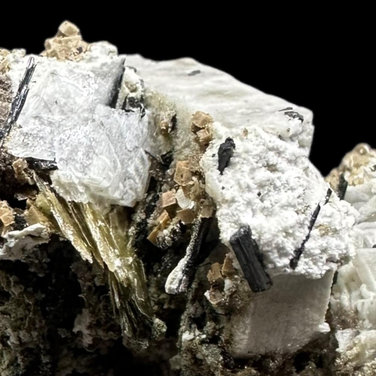 Polylithionite Aegirine & Microcline