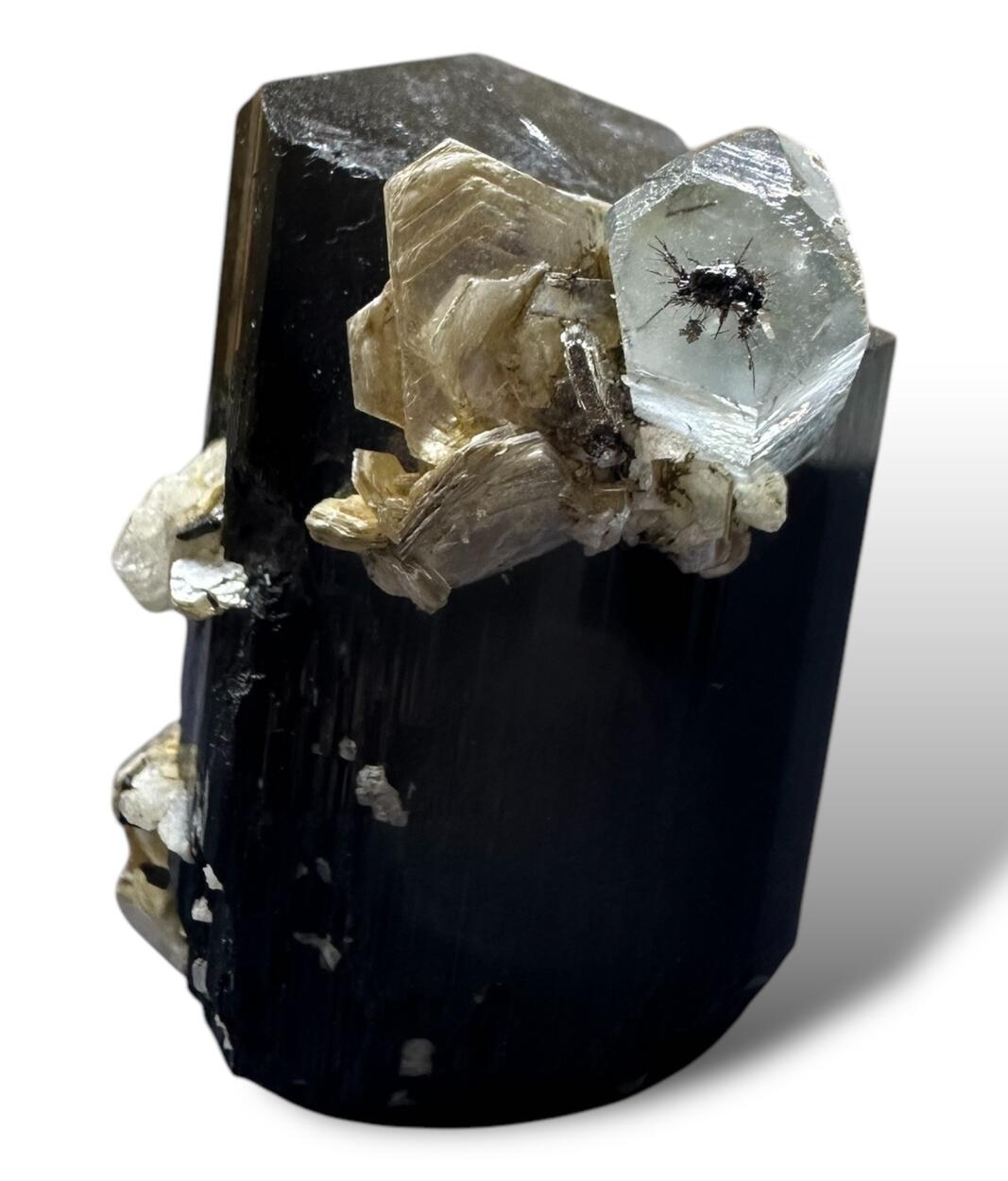 Aquamarine On Schorl