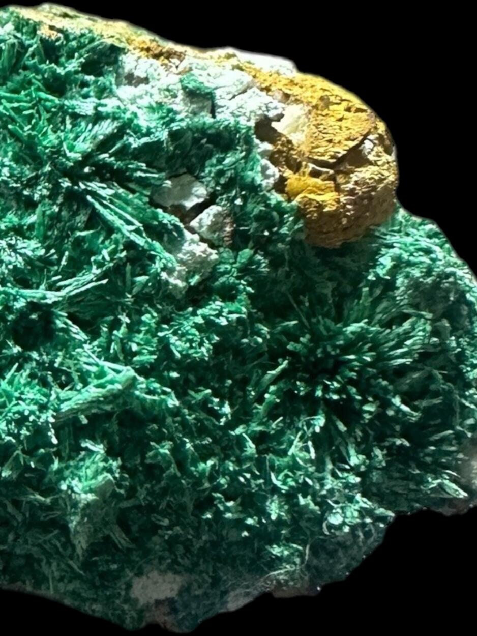 Brochantite