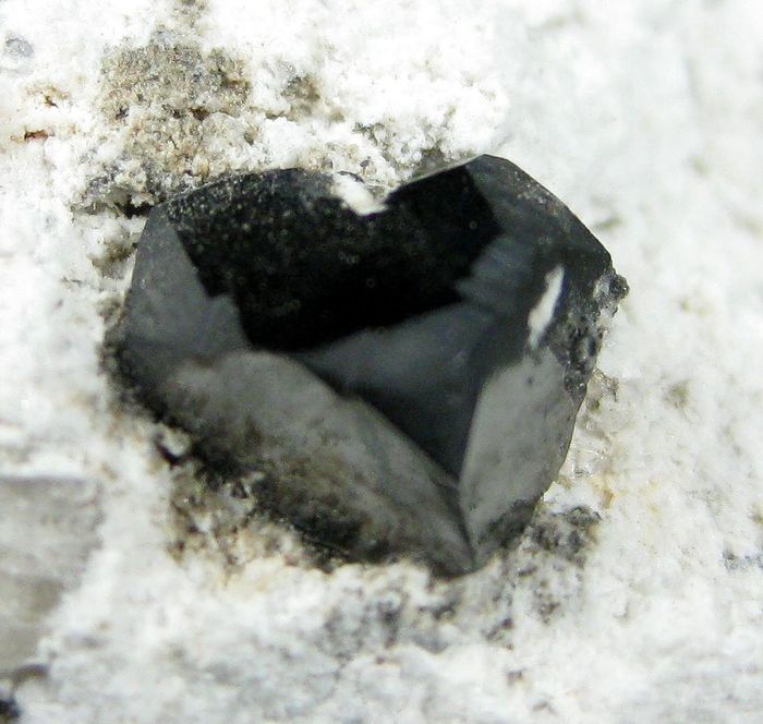 Bixbyite