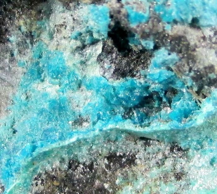Schulenbergite & Serpierite