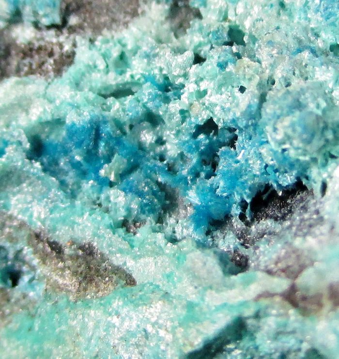 Schulenbergite & Serpierite