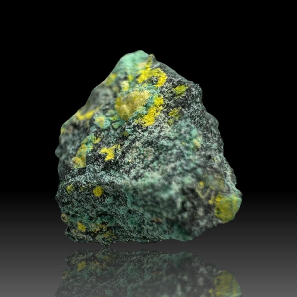 Guilleminite Malachite Digenite