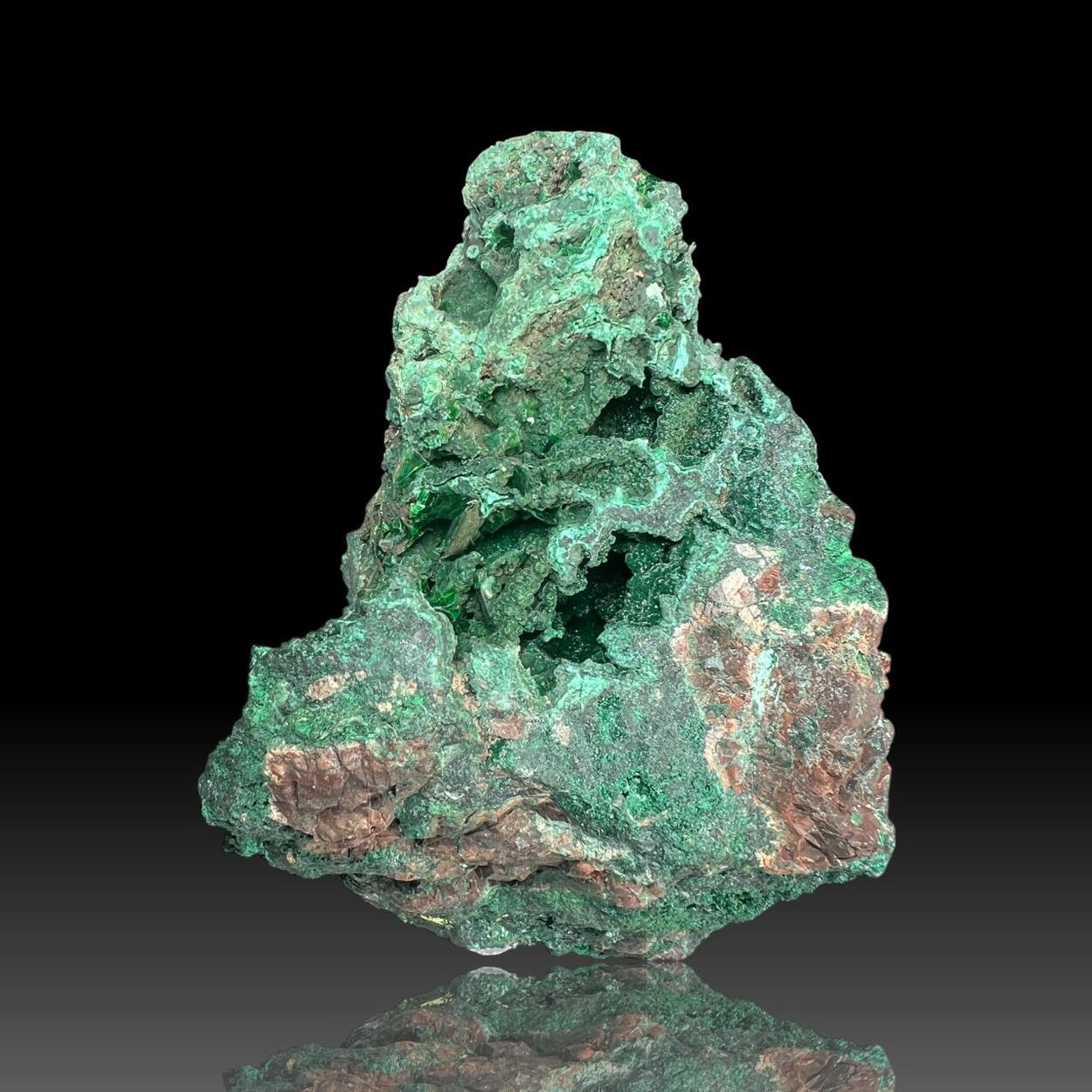 Metatorbernite With Malachite