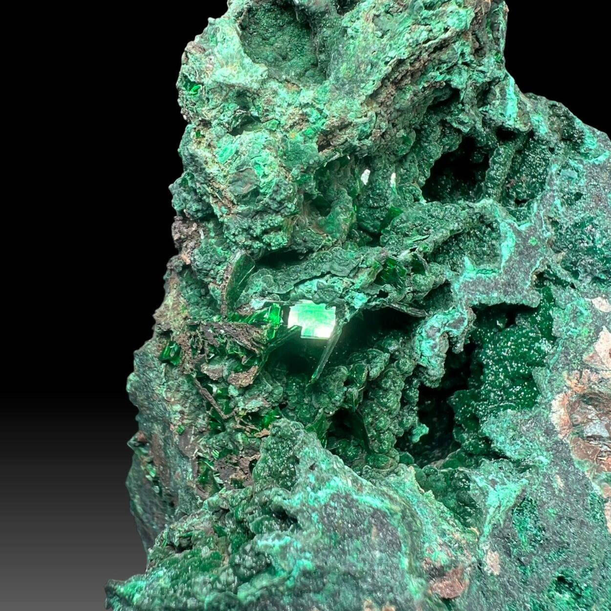 Metatorbernite With Malachite