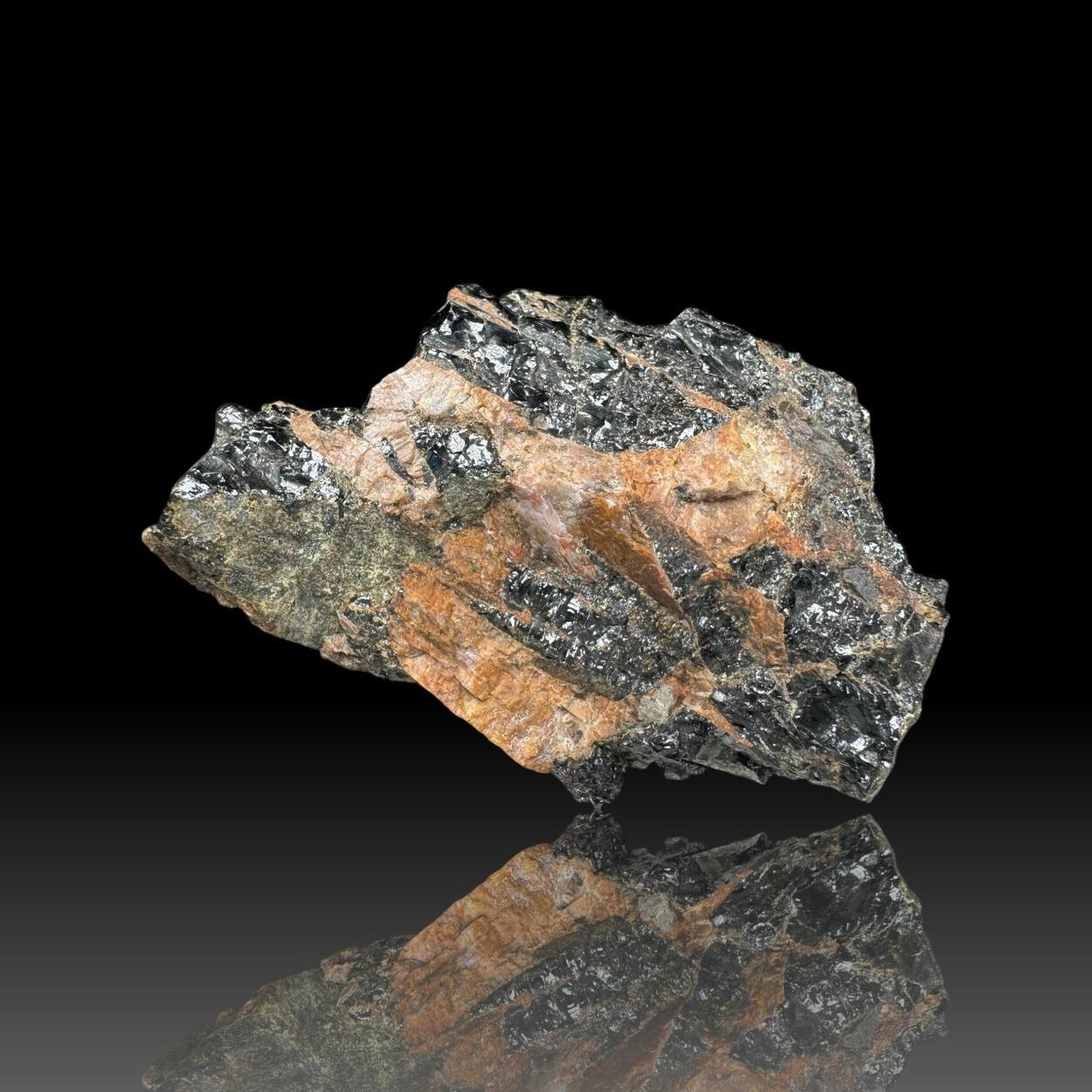 Fergusonite-(Y)