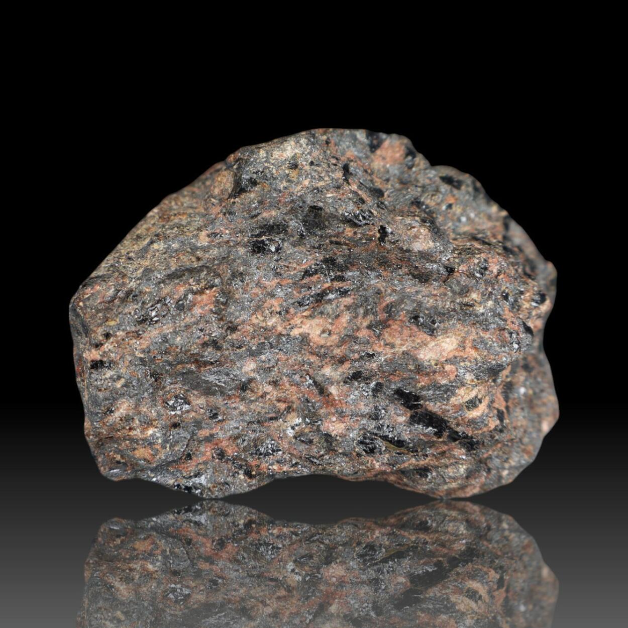 Euxenite-(Y) & Magnetite