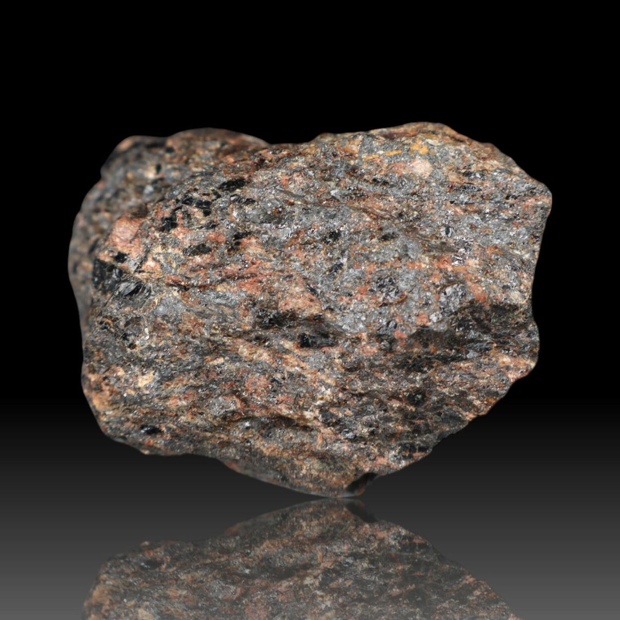 Euxenite-(Y) & Magnetite