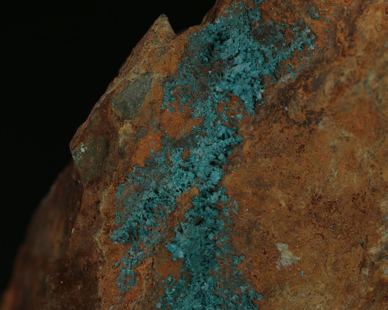 Connellite