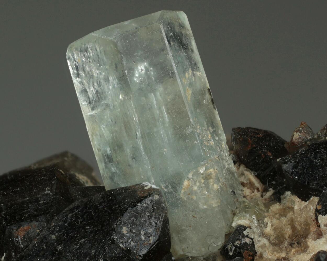 Beryl Var Aquamarine Smoky Quartz