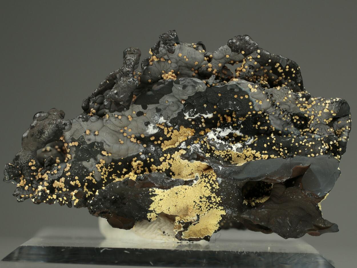 Cryptomelane Meurigite-K