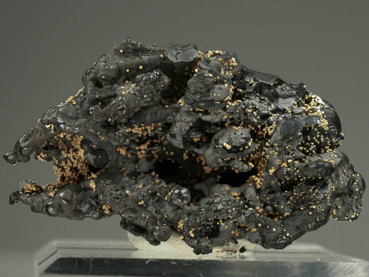 Cryptomelane Meurigite-K