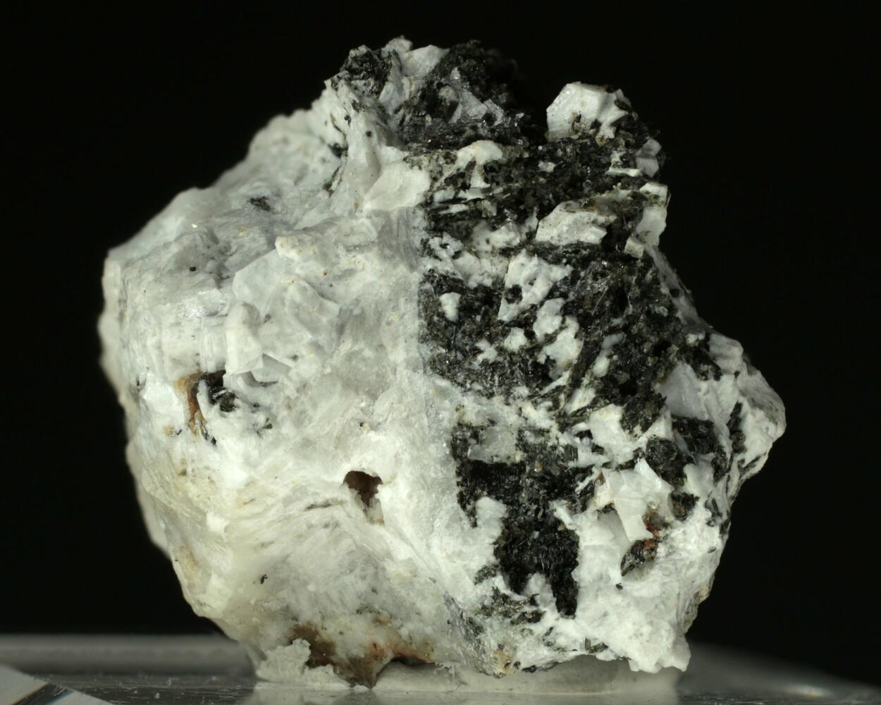 Calcioburbankite