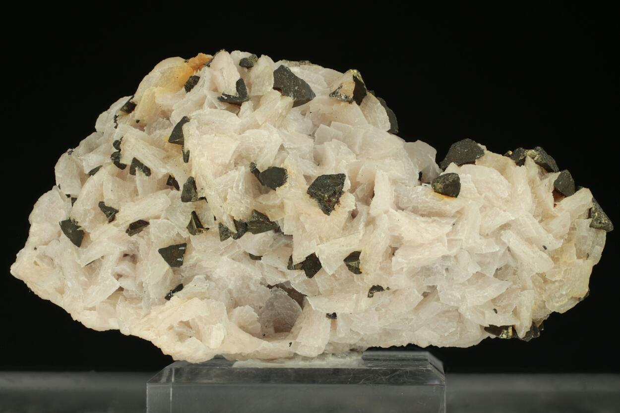 Chalcopyrite & Dolomite