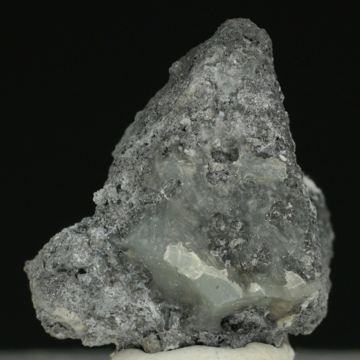 Cannizzarite