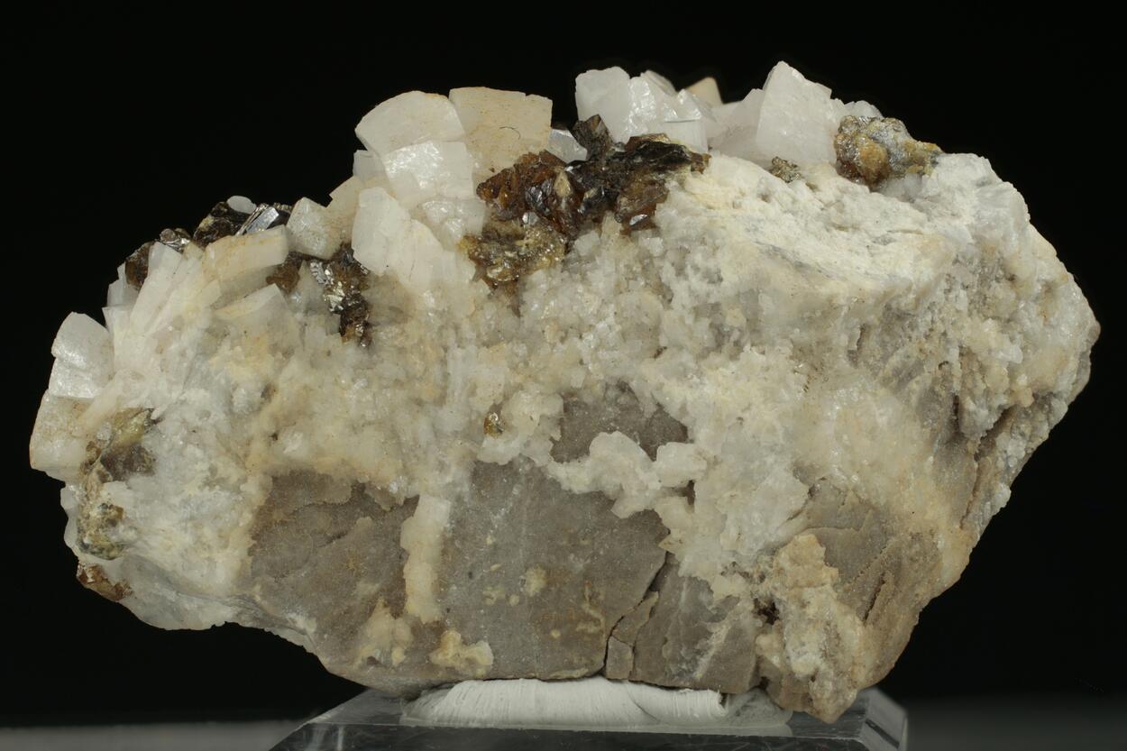 Dolomite & Sphalerite