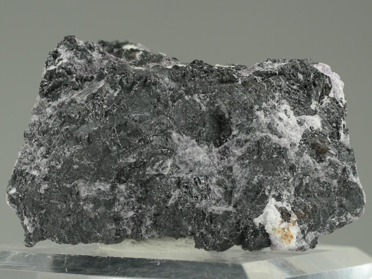 Dozyite & Magnesiochromite