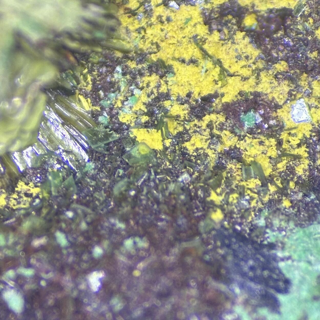 Demesmaekerite & Guilleminite