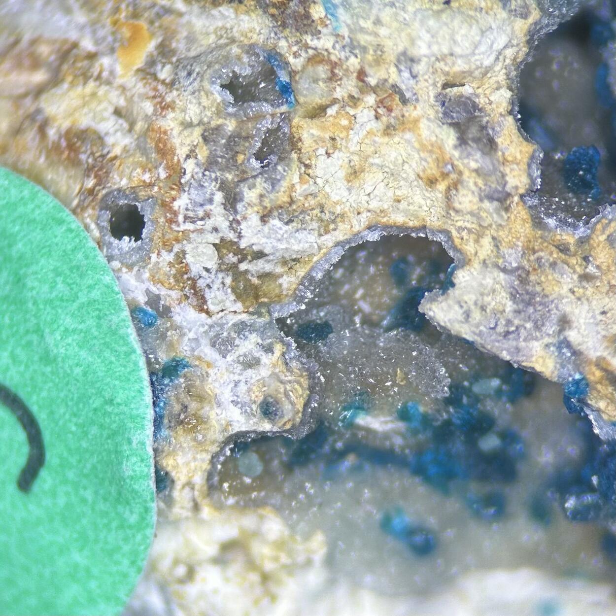 Dongchuanite Veszelyite & Hemimorphite