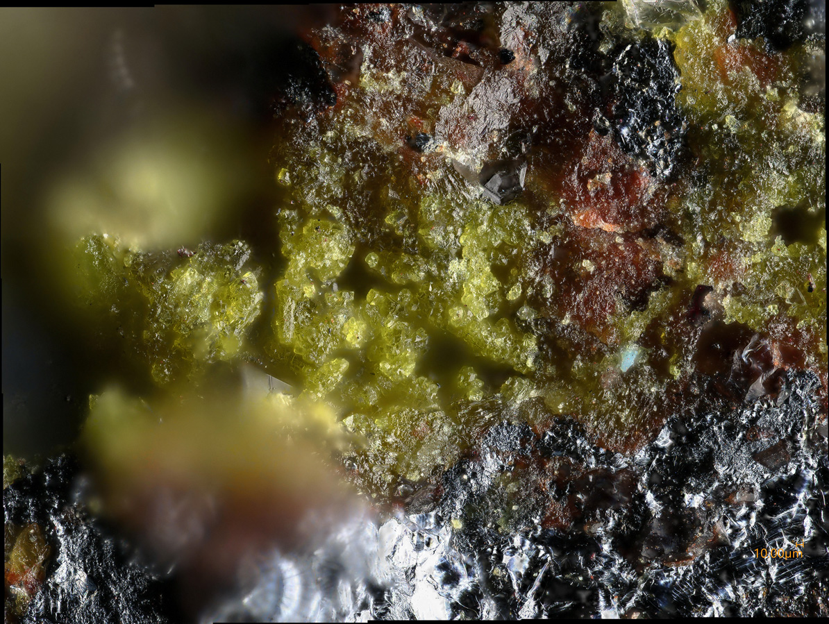 Betpakdalite-CaMg & Sewardite