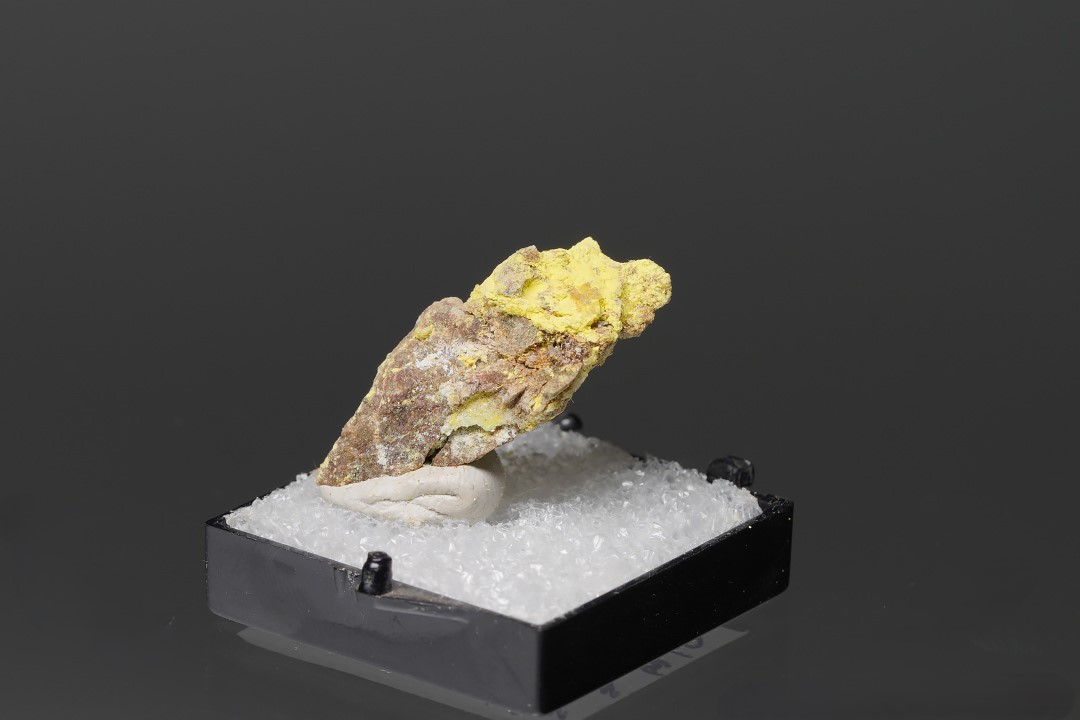 Cadwaladerite