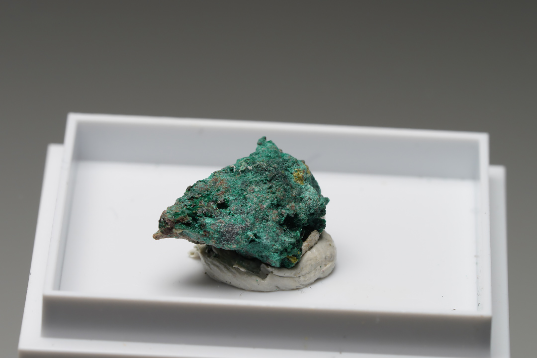 Derriksite