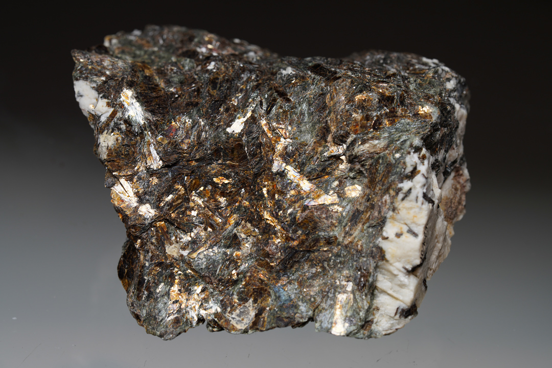 Astrophyllite