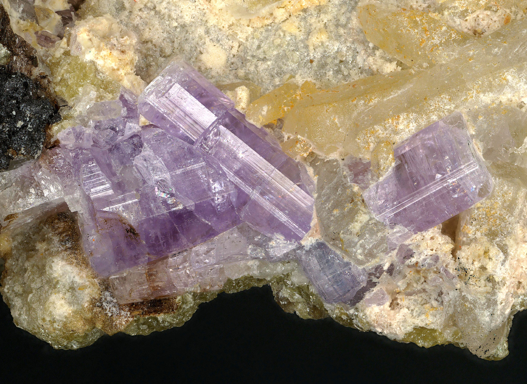 Fluorapatite