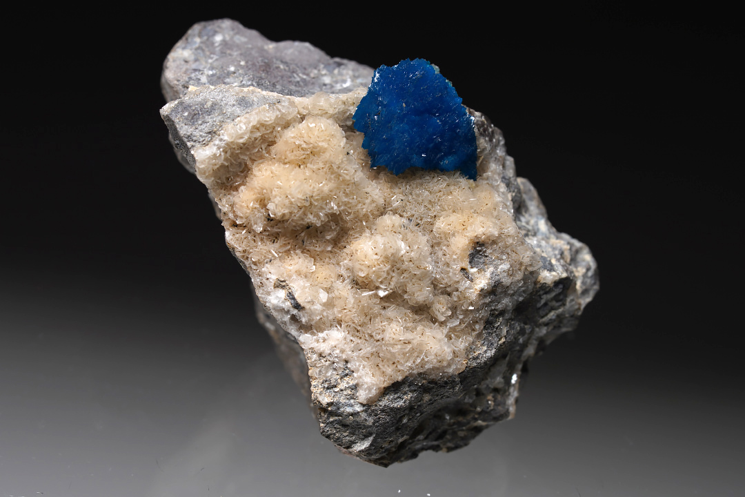 Cavansite