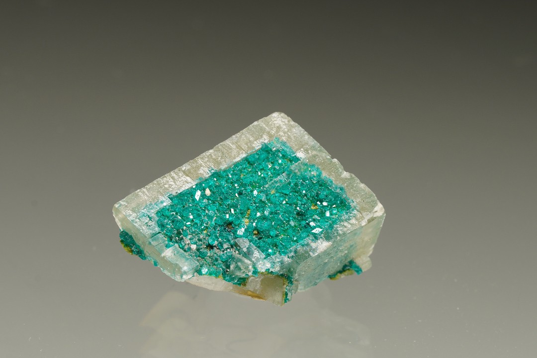Dioptase On Calcite