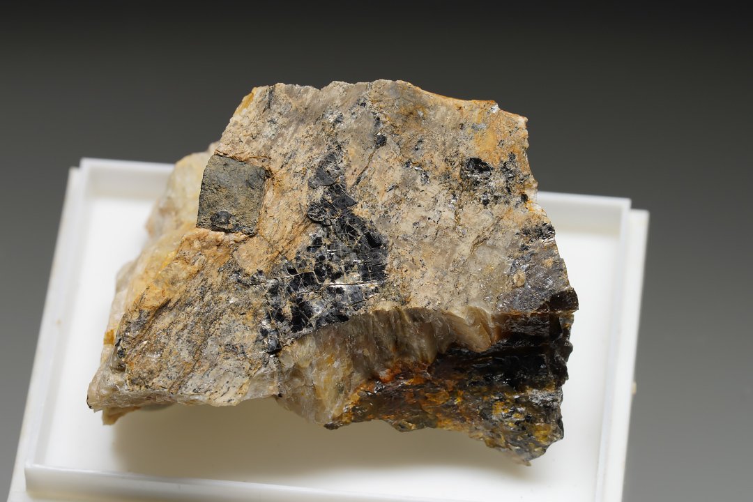 Uraninite