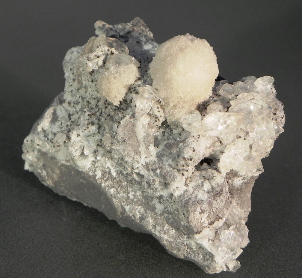 Strontianite & Calcite